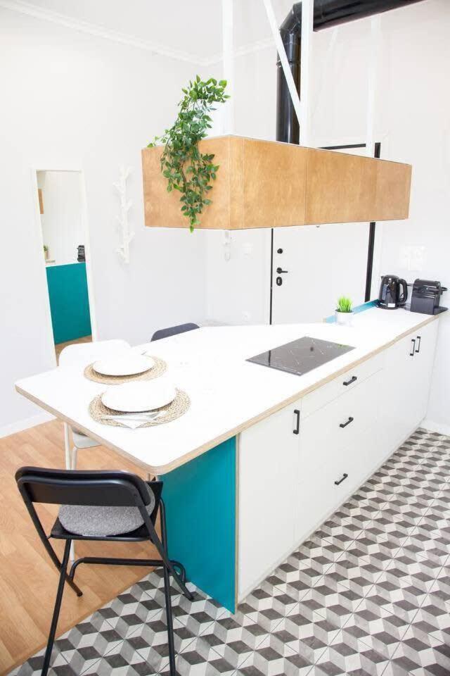 Fully Renovated, Modern Beauty In Central Athens! Eksteriør billede